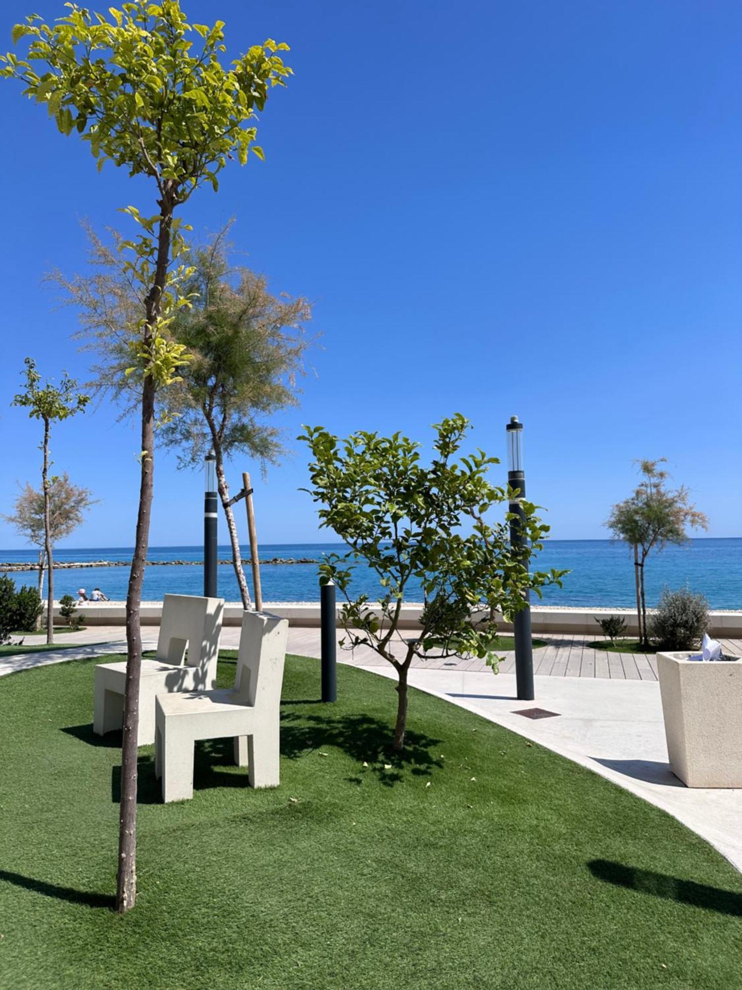 Precioso Apartamento De 3 Dormitorios Con Acceso Directo A La Playa アルテア エクステリア 写真